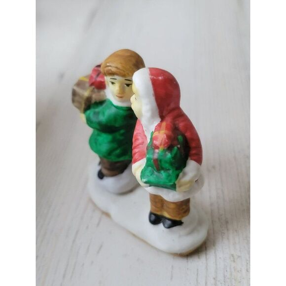 Mini youth kid gift giving village accessory xmas decor - Picture 2 of 5